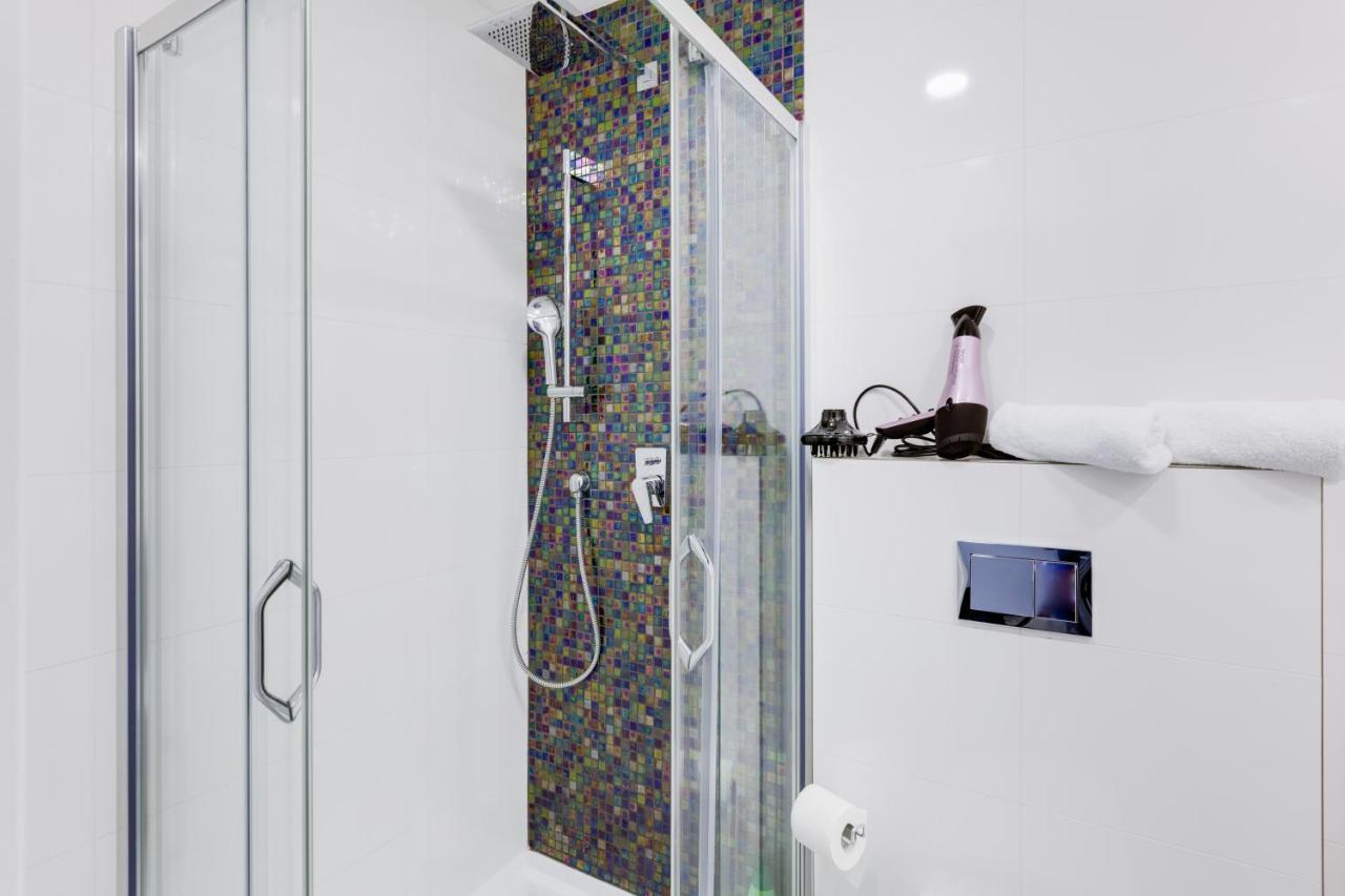 Jt'S Apartments Spanelska Str. براغ المظهر الخارجي الصورة
